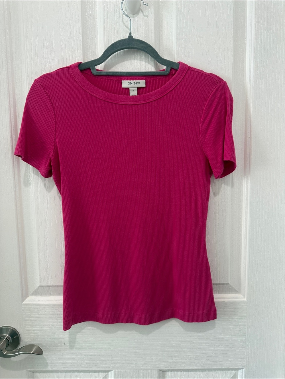 On 34th Fuchsia Pink Ribbed Short Sleeve Shirt Created for Macy’s - Women’s S